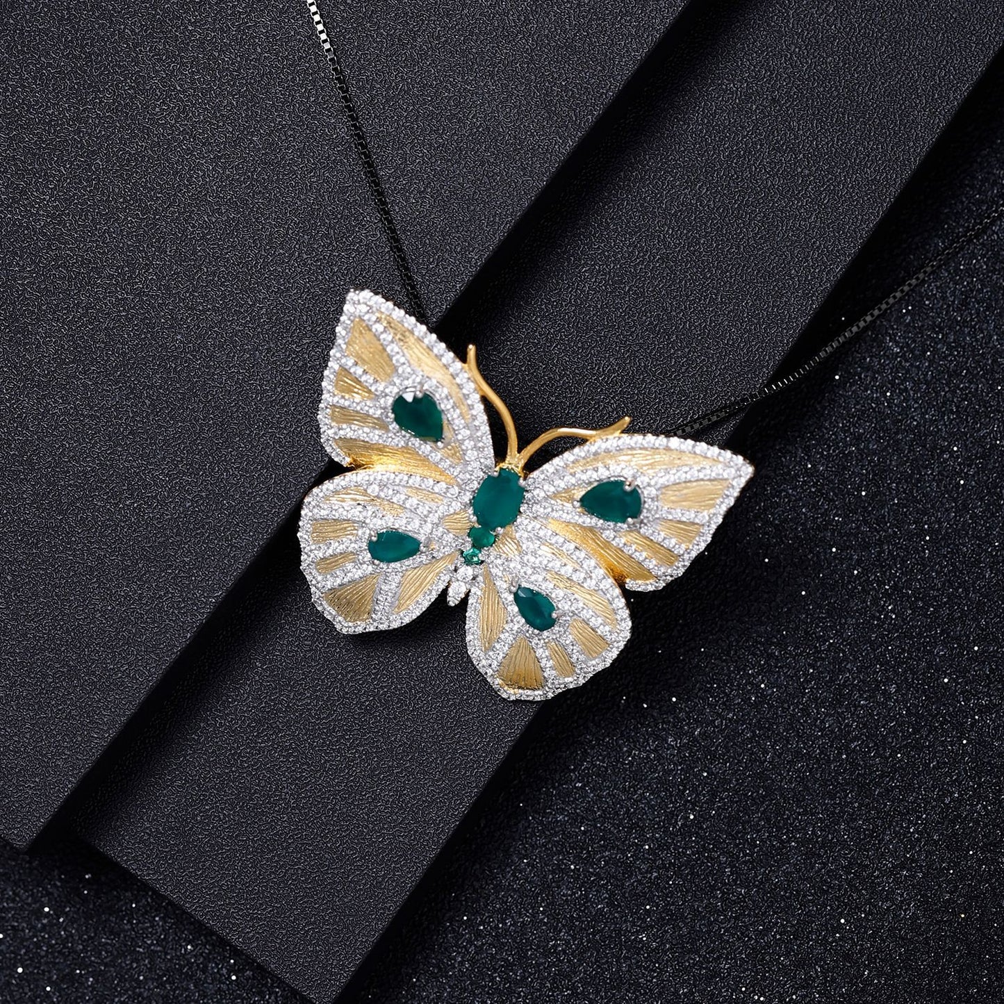 Russian Luxurious Brooch Pendant Dual-use Butterfly Series Design High-end Feel s925Silver Green Agate Necklace Pendant