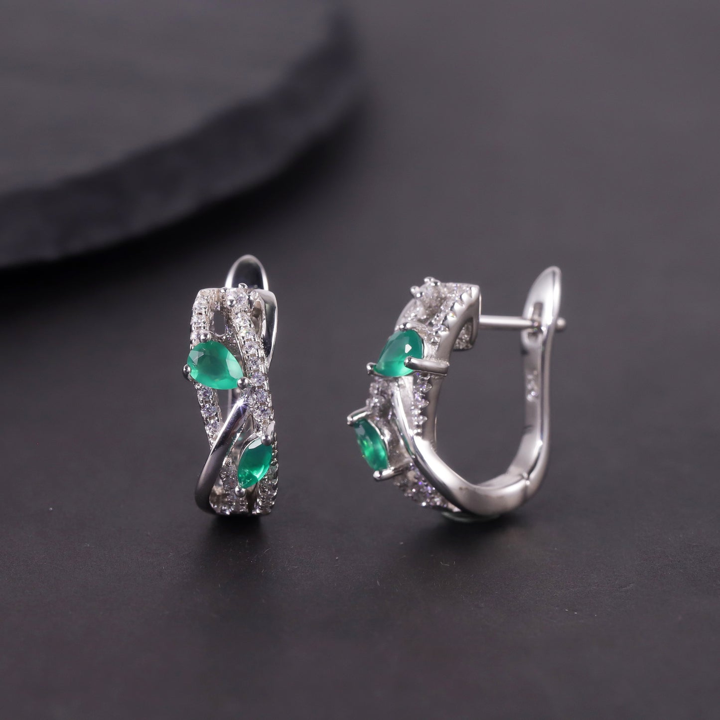 Small and Exquisite Natural Topaz Earrings s925Sterling Silver Cluster Green Chalcedony Colorful Gemstone Earrings Niche
