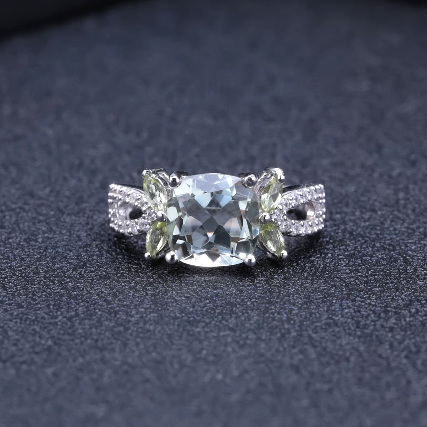 Luxurious Fashion Natural Green Amethyst Ring Sophisticated Design s925Sterling Silver Inlaid Natural Gemstone Ring