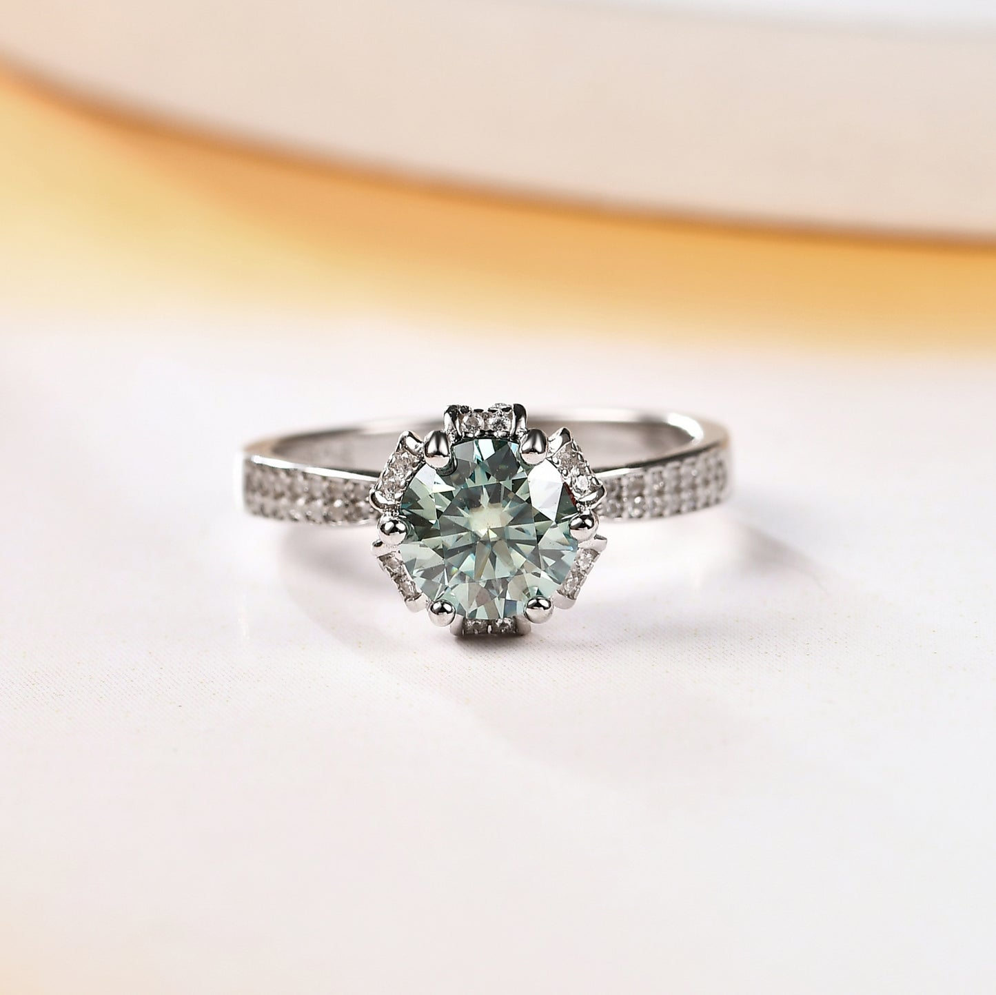 Green Moissanite1Carat Design Sense Fontana Di Trevi Ring Matching GRA Certificate of Light Luxury s925Silver Gemstone Ring