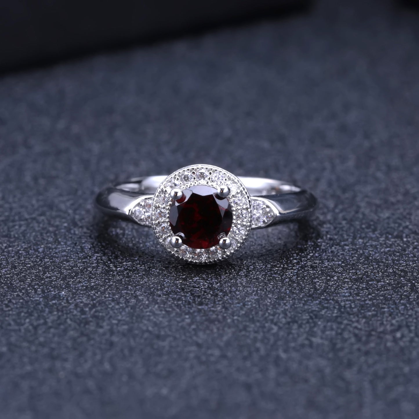 Natural Garnet Ring for Women In-stock Direct Supply Light Luxury Fashion s925Sterling Silver Inlaid Natural Gemstone Ring