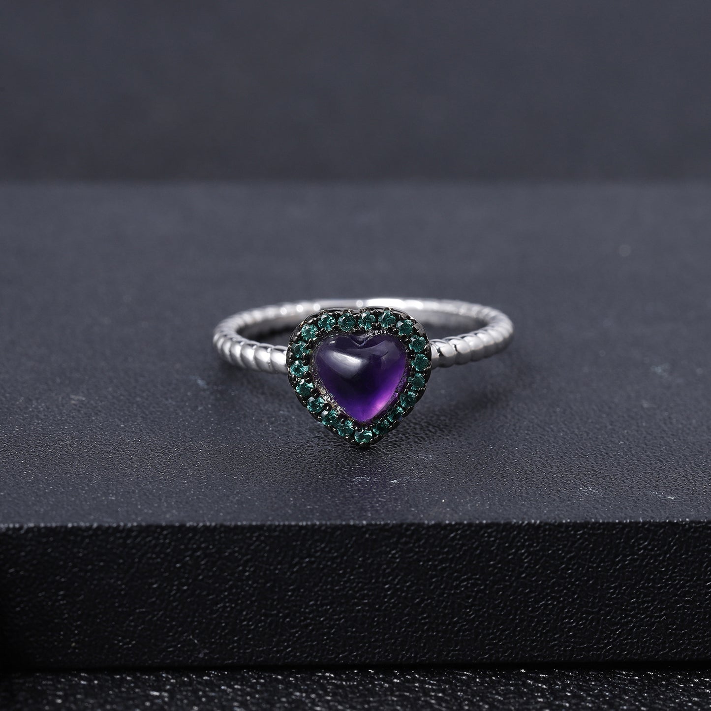 Luxurious and Unique Natural Amethyst Heart Ring Fashion Design s925Sterling Silver Inlaid Gemstone Ring