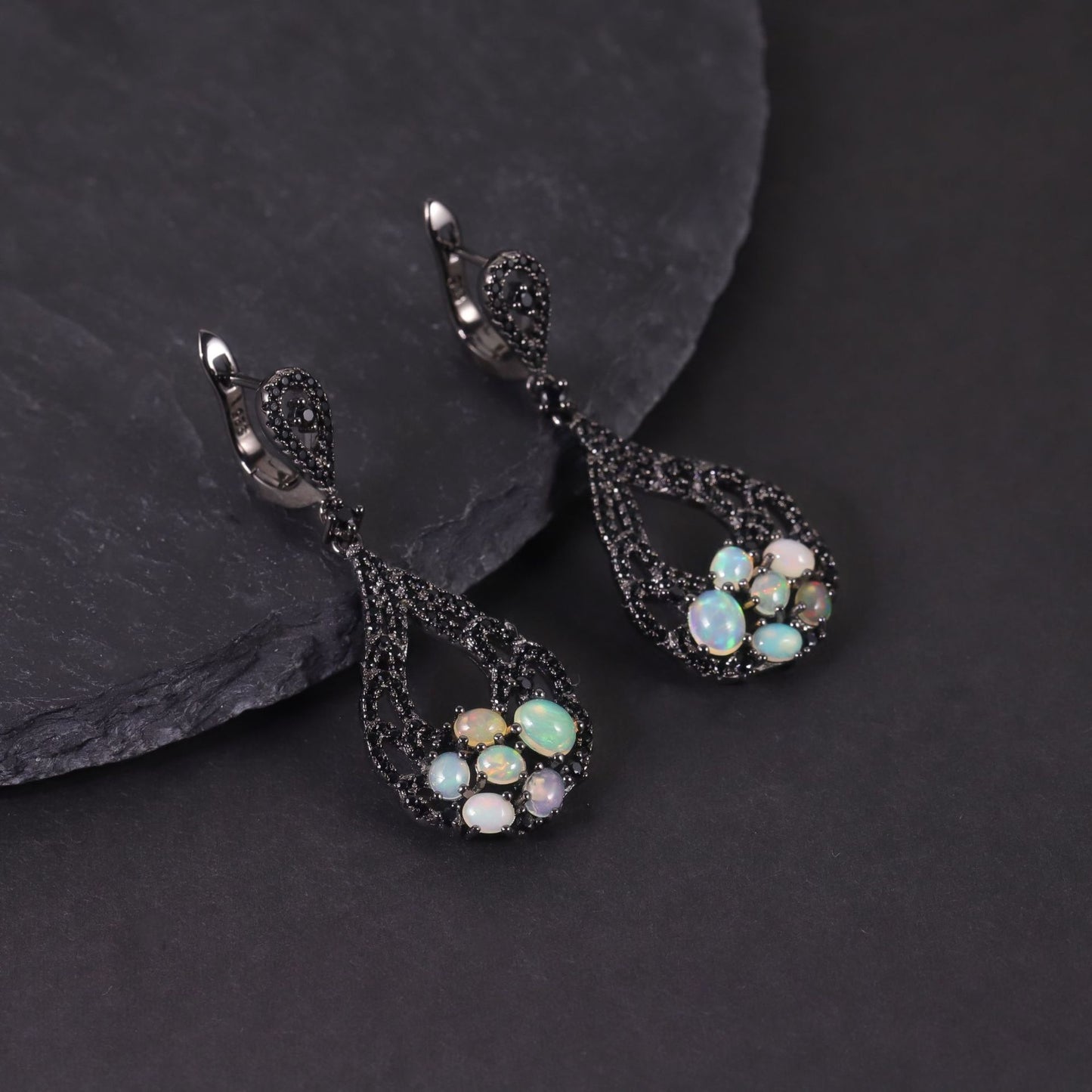 Halloween Accessories Opal Earrings Black Gunmetal Color s925Sterling Silver Inlaid Natural Garnet Earrings Dark Style