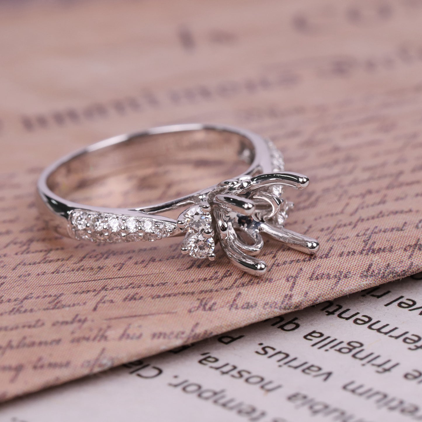 Classic Elegance24-Prong Micro Pave Ring Setting Full Body9/10/14/18k White Gold Diamond Ring Setting