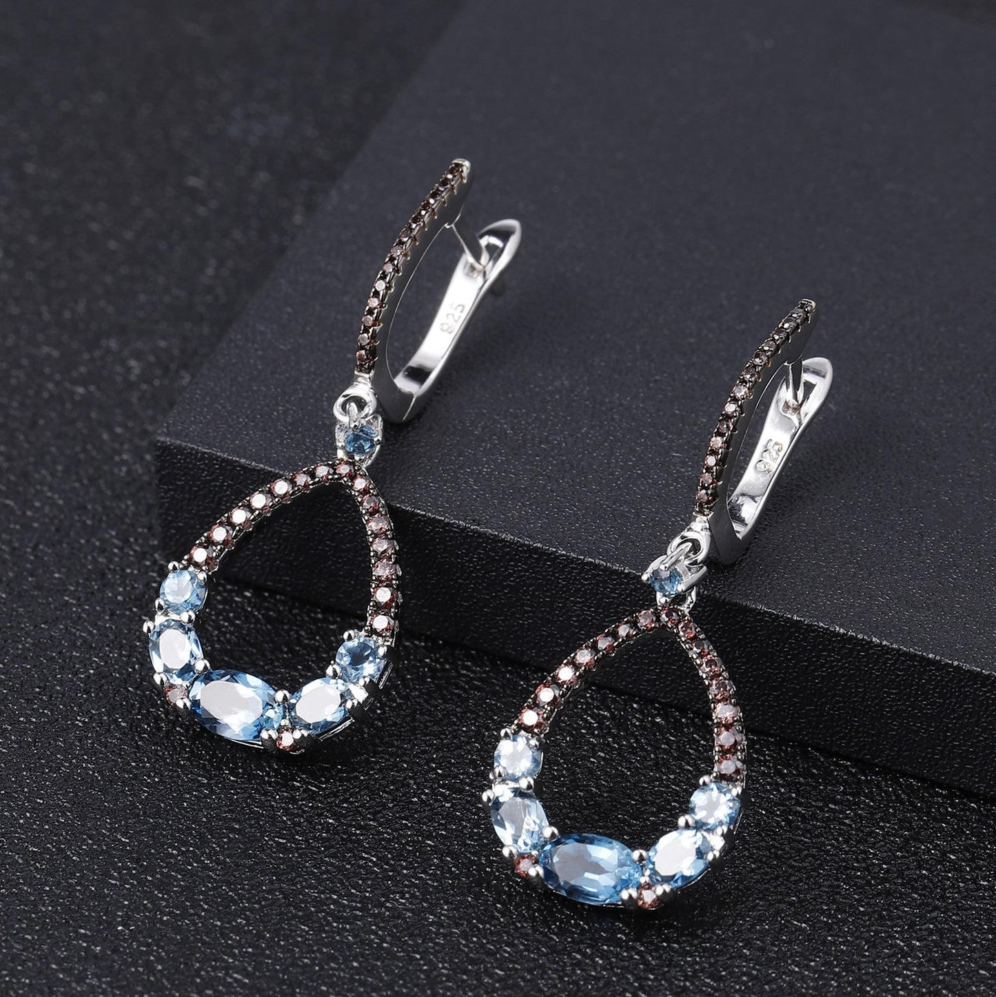 Luxurious and High-End Natural Garnet Earrings with a Sense of Design Prosperous Series925Silver Inlaid Gemstone Stud Earrings