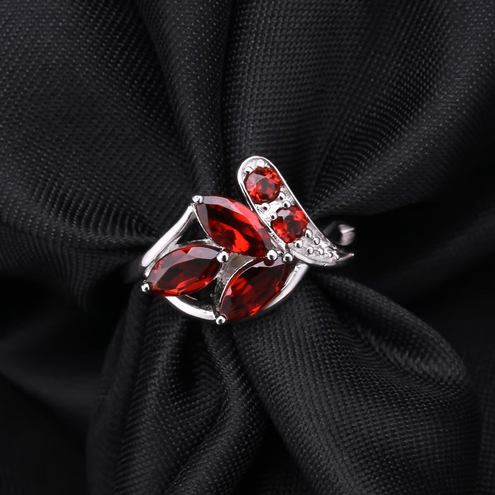 Design Sense Natural Gemstone Ring for Women Fashion Personality s925Silver Inlaid Natural Garnet Ring