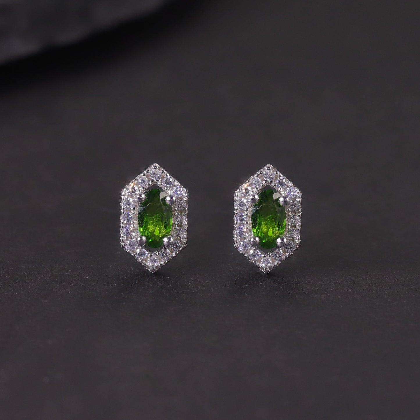 Minimalist Hexagonal Crystal Earrings s925Sterling Silver Inlaid Natural Topaz Peridot Earrings Gemstone Studs