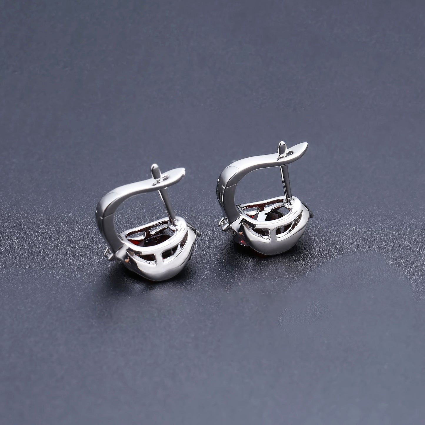 Natural Garnet Earrings Fashionable Light Luxury Simple s925Silver Inlaid Natural Gemstone Sapphire Earrings