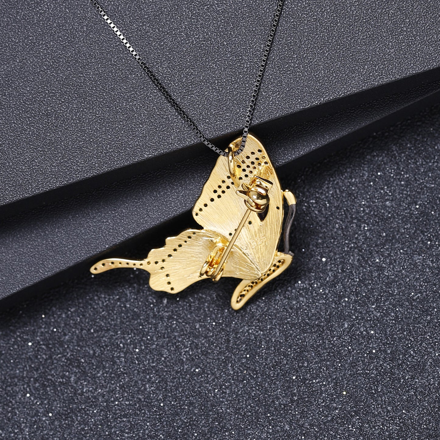 Designer Brooch Pendant Dual-use Butterfly Design Retro Style s925Silver Natural Amethyst Necklace Pendant