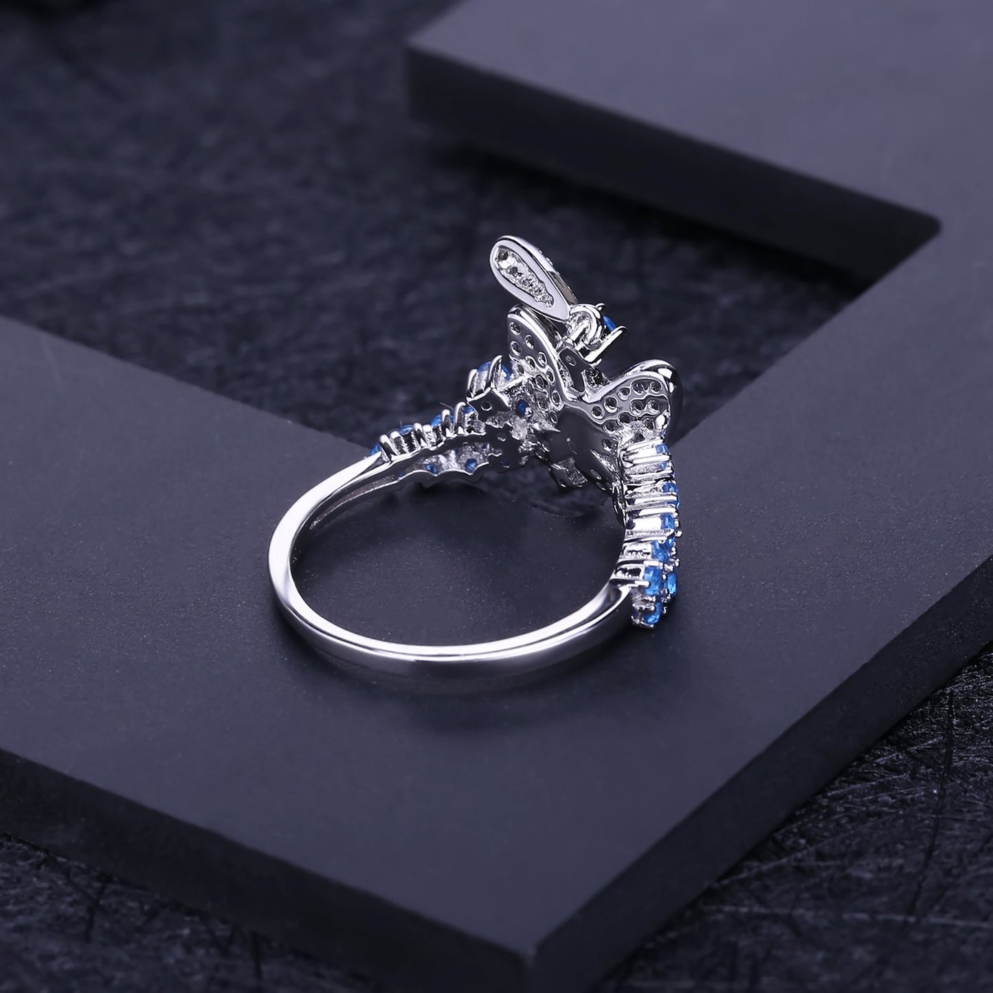 Designer Colorful Gemstone Ring High-end Sense Elegant Personality Luxurious Inlay s925Silver Swiss Blue Ring