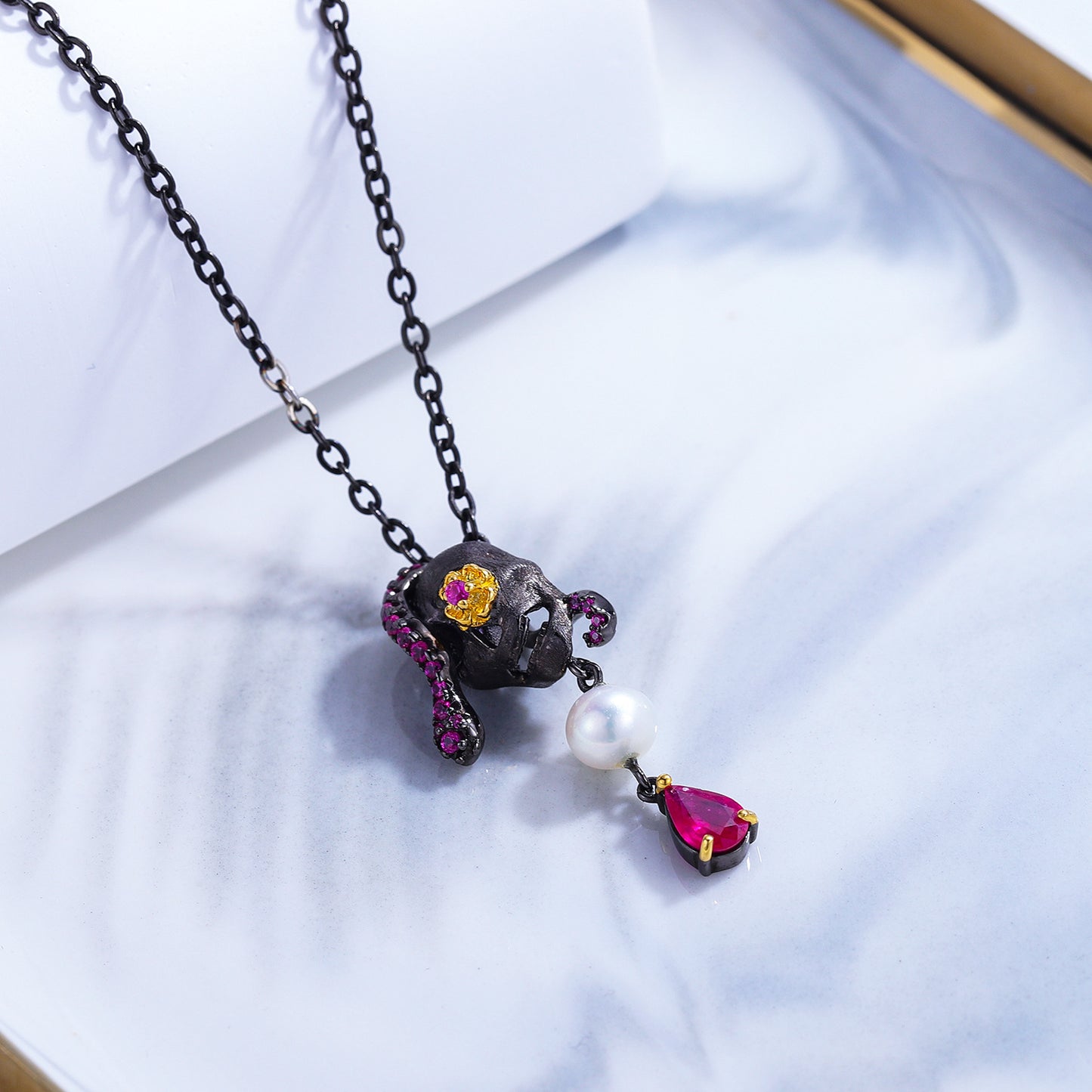 Freshwater Pearl Red Gemstone Necklace Clavicle Chain Trendy Original Necklace925Silver Dark Style Skull Pendant for Women