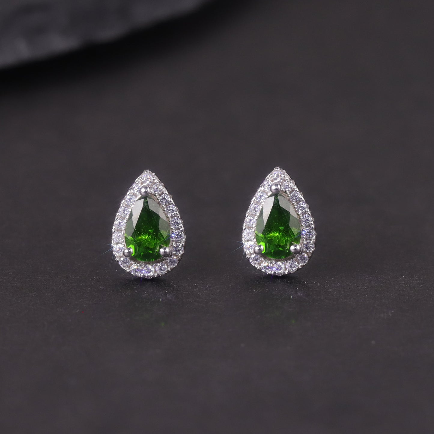 Exquisite Water Drop Colorful Gemstone Earrings s925Sterling Silver Inlaid Crystal Topaz Earrings Translucent Pear-Shaped Earrings