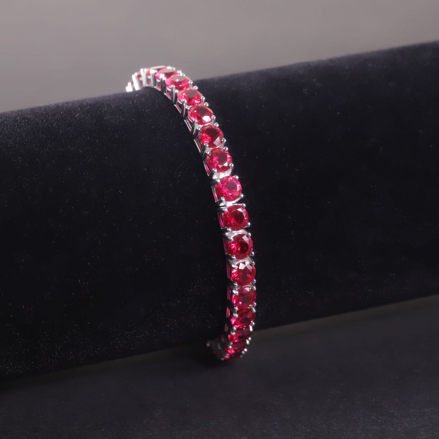 Summer New Style Pigeon Blood Ruby Bracelet5mm Tennis Chain s925Sterling Silver Inlaid Cultivated Ruby Bracelet Light Luxury