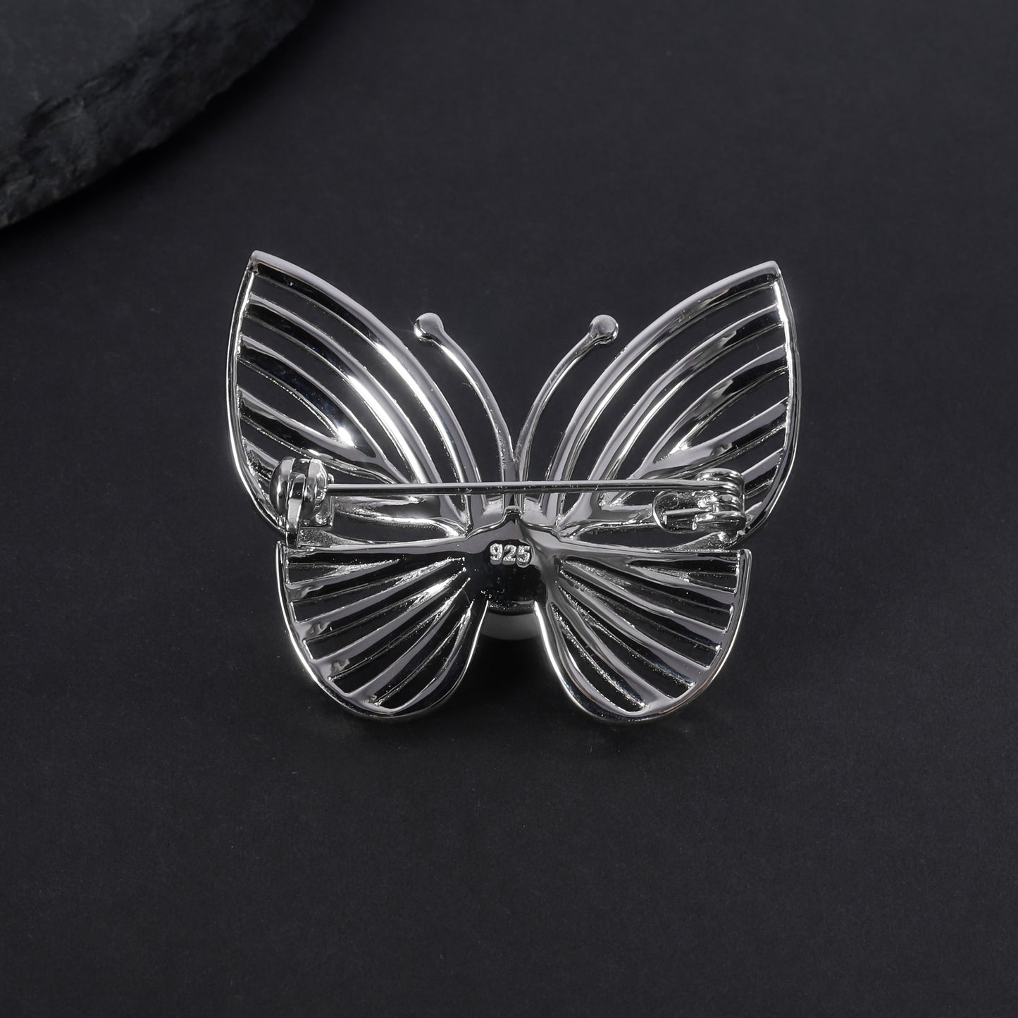 New Natural Freshwater Pearl Butterfly Brooch Designer Fashion Light Luxury High-end Feel S925Sterling Silver Brooch
