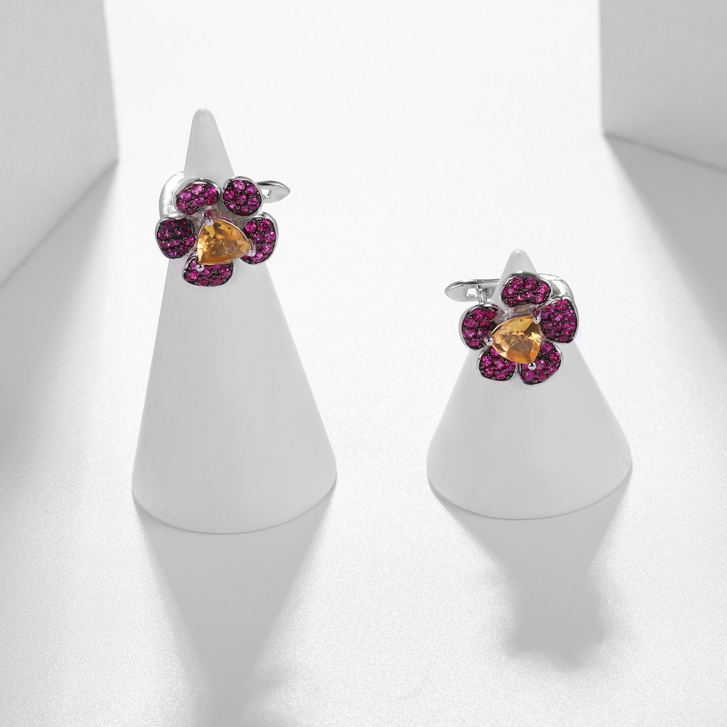 Designer Natural Yellow Crystal Earrings Natural Style Series Floral Design s925Silver Gemstone Stud Earrings