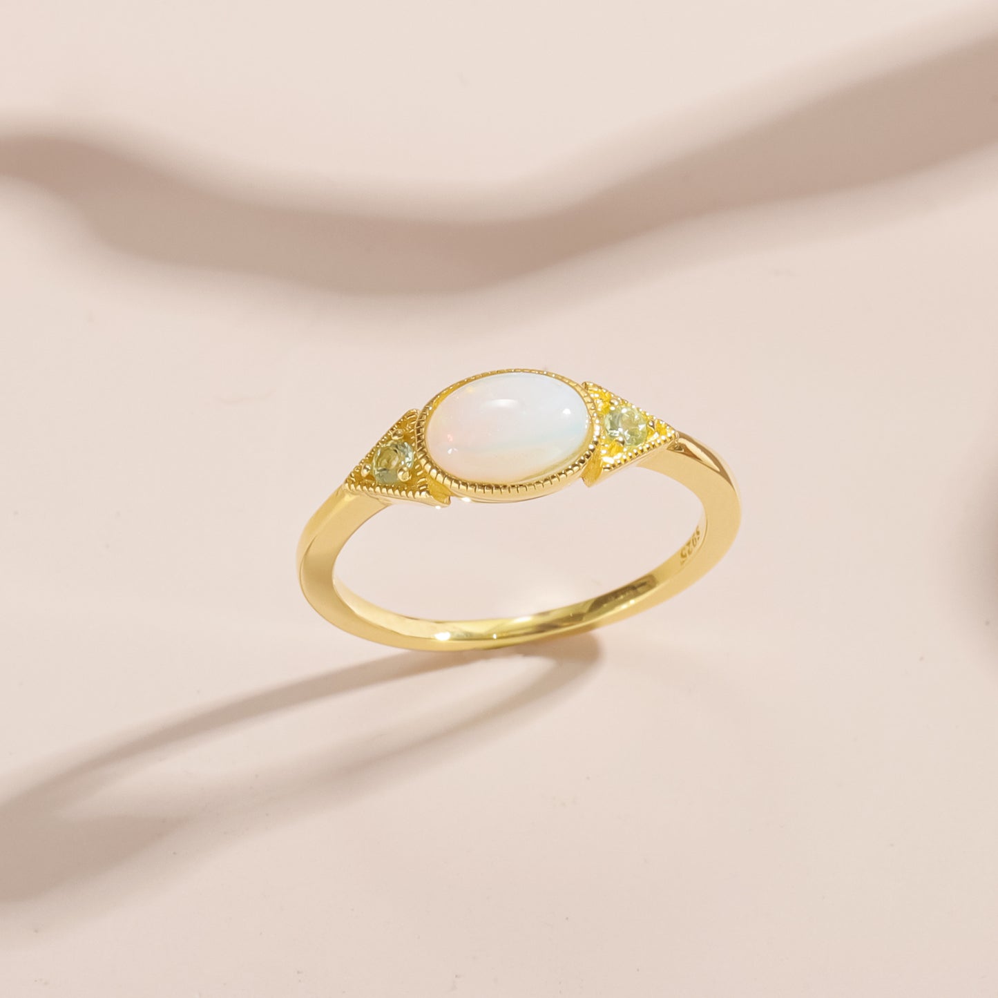 Fresh2025New0.9Carat Opal Ring s925Sterling Silver Inlaid Natural Moonstone Ring Gold