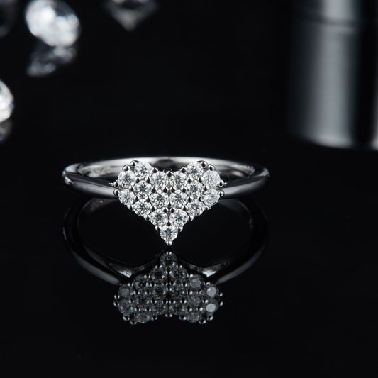 High-Quality Japanese and Korean Style Heart-Shaped Ring New Model s925Sterling Silver Inlaid Moissanite Wedding Ring Crushed Stone Ring Heart