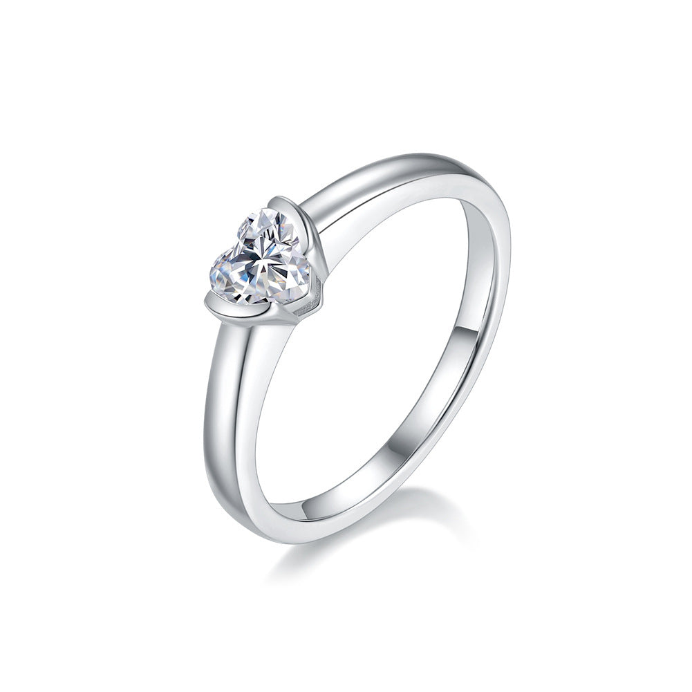 Fresh s925Silver Inlaid Heart-Shaped Moissanite Ring for Women Pure Silver0.5ct Diamond Heart Ring