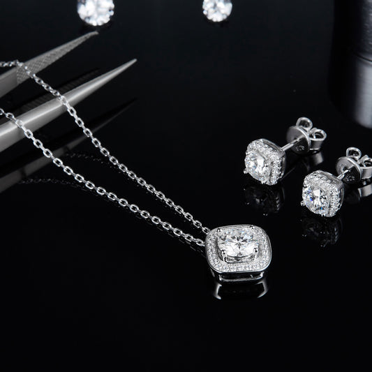 Direct Supply Fashion Moissanite Jewelry Set Light Luxury s925Sterling Silver Inlaid Moissanite Earrings Necklace Set