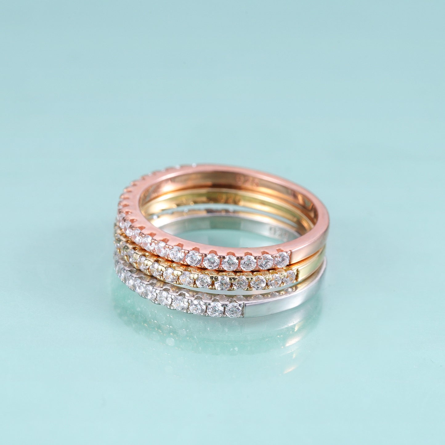 Minimalist Commuting Ring s925Silver Inlaid Moissanite Ring Three-Color Stacking Wedding Ring Half-Circle Inlaid Stone Ring