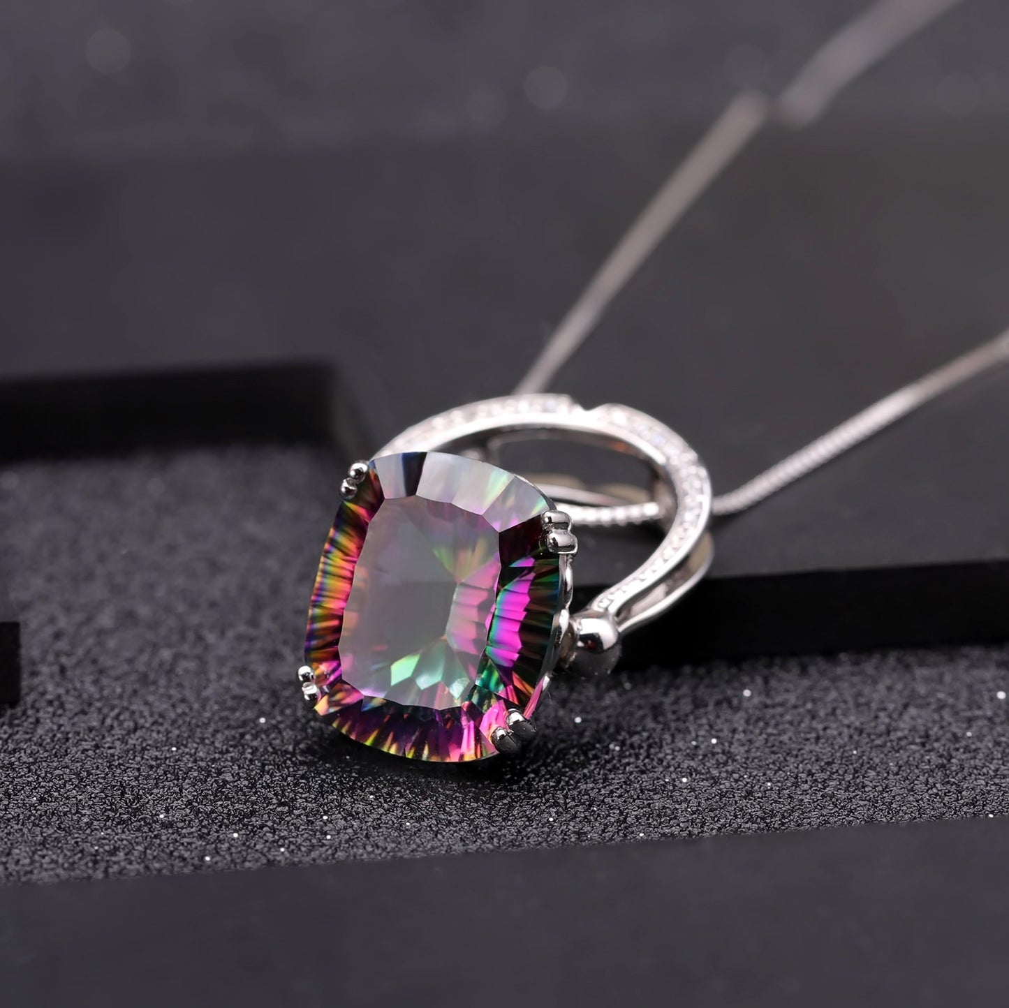 Vintage Design Sense Jewelry Party Matching Necklace Personality925Sterling Silver Inlaid Colorful Crystal Necklace Pendant