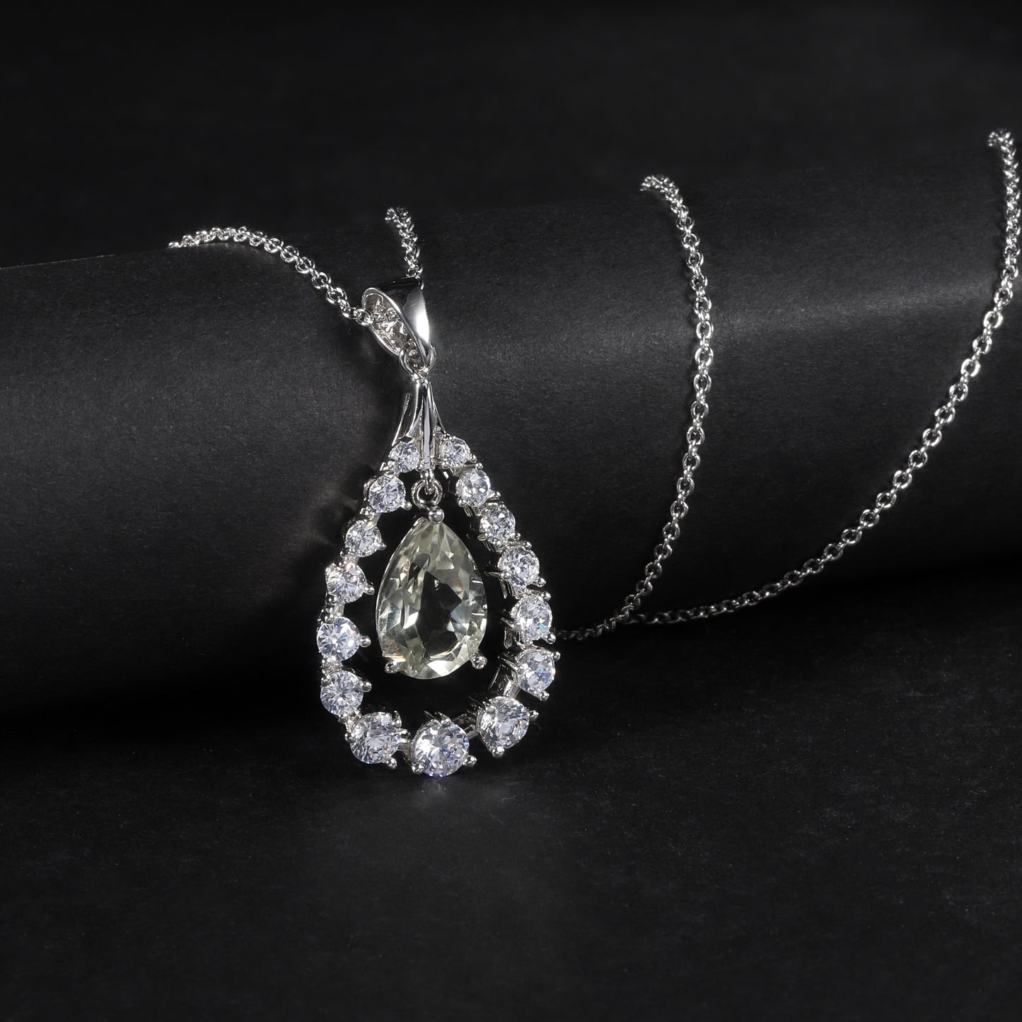 Affordable Luxury Fashion Natural Gemstone Necklace Pendant Sense of Design s925Sterling Silver Inlaid Natural Green Amethyst Pendant