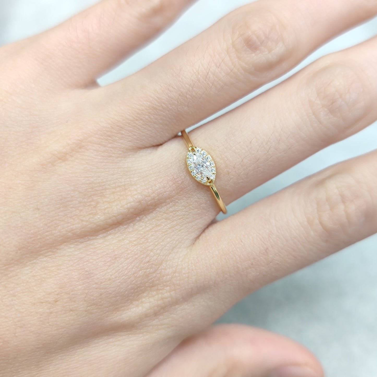 Niche High-End Thin Ring s925Sterling Silver Moissanite Gold Dawn Series Small Ring2024Popular