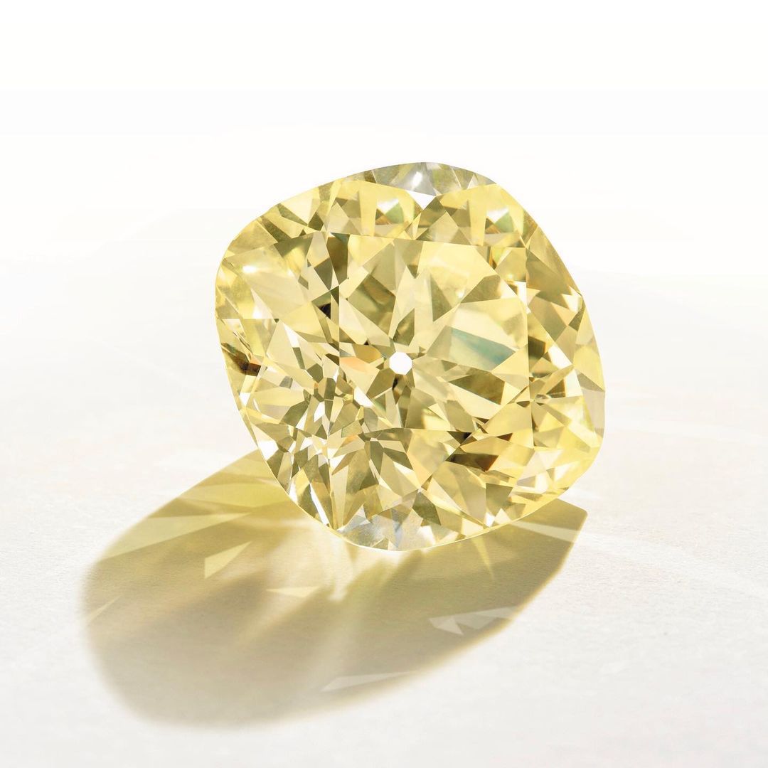 Colored Cultivated Diamond Loose Stones1.6/2Carat18k Gold Platinum Diamond Ring Fat Square Lab-Grown Diamond IGI