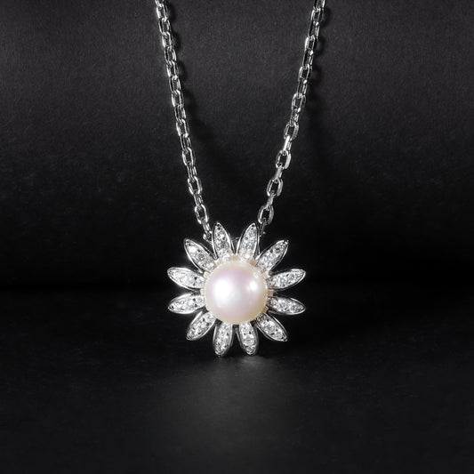 New S925Sterling Silver Natural Freshwater Pearl Necklace Sunflower Design Fashion Light Luxury Clavicle Chain Necklace Pendant