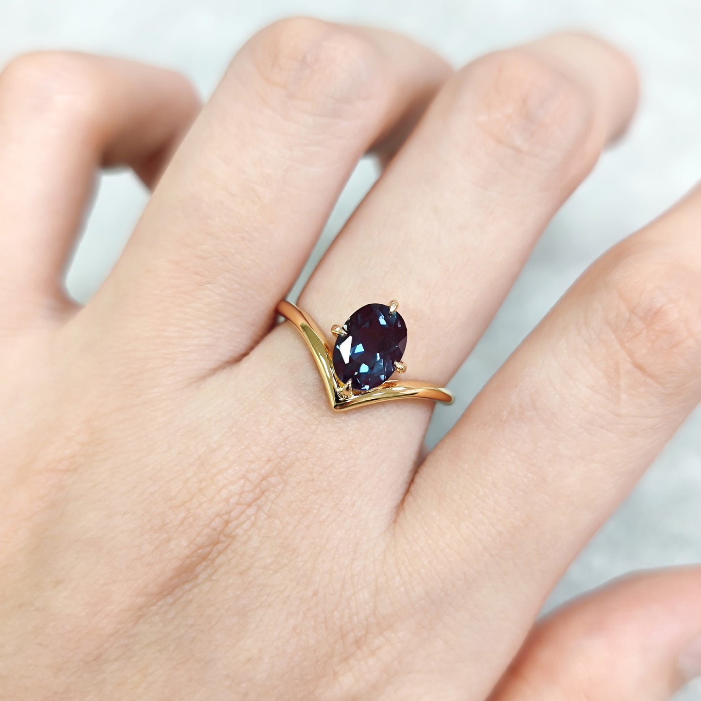 Minimalist and sophisticated feel V Shape Crown s925Silver Ring Synthetic Alexandrite Ring Layered Gemstone Ring