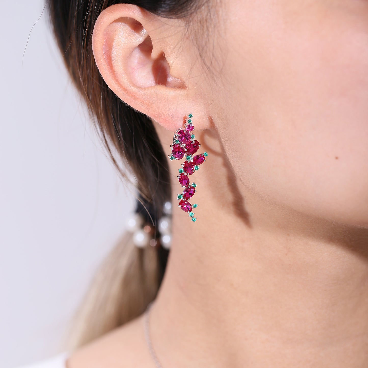 Original Design Italian Craft Luxury Pendant High-end Feel s925Sterling Silver Cultivated Ruby Necklace and Earring Set