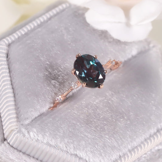 Minimalist Color-Changing Stone Ring s925Silver Inlaid Synthetic Alexandrite Gemstone Ring for Women Wholesale