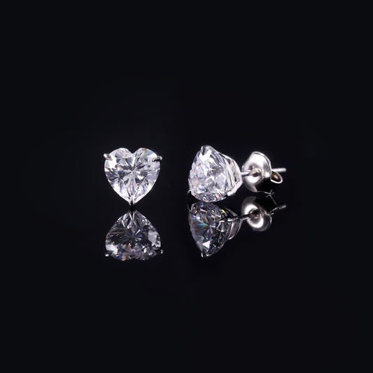 Elegant Heart-shaped Moissanite Stud Earrings with Eagle Claw1/2Carat s925Sterling Silver Plated18k Gold Earrings Heart In Stock