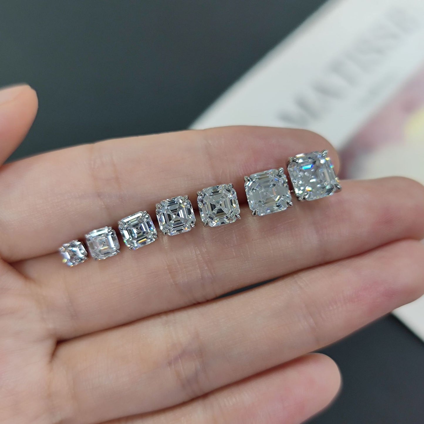 Unisex Style Asscher Moissanite Earrings with Claw Design1/1.5/2/2.5Carat s925Sterling Silver Earrings In Stock