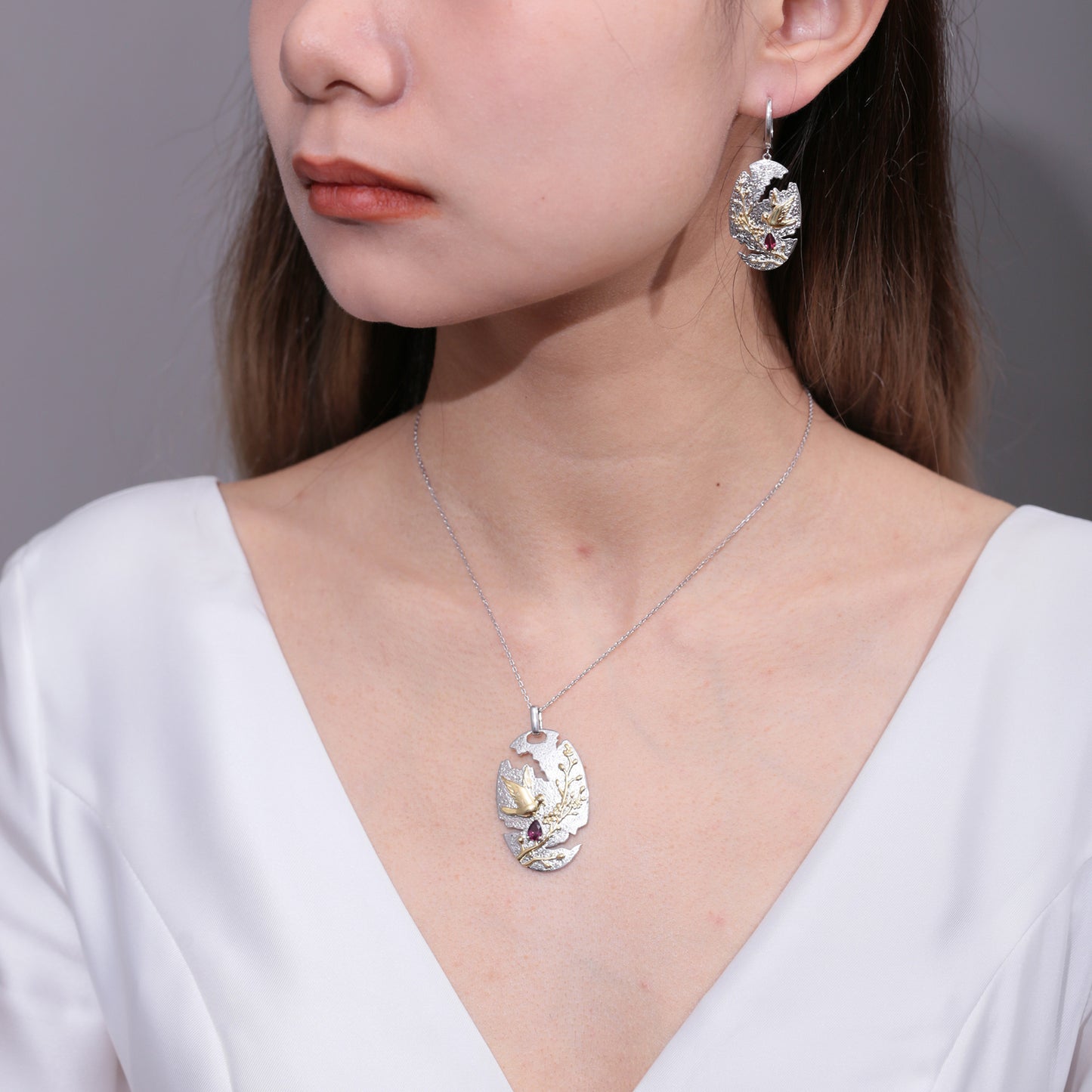Original Design Niche Unique Pendant S925Sterling Silver Leaf Natural Translucent Chrysoprase Garnet Necklace