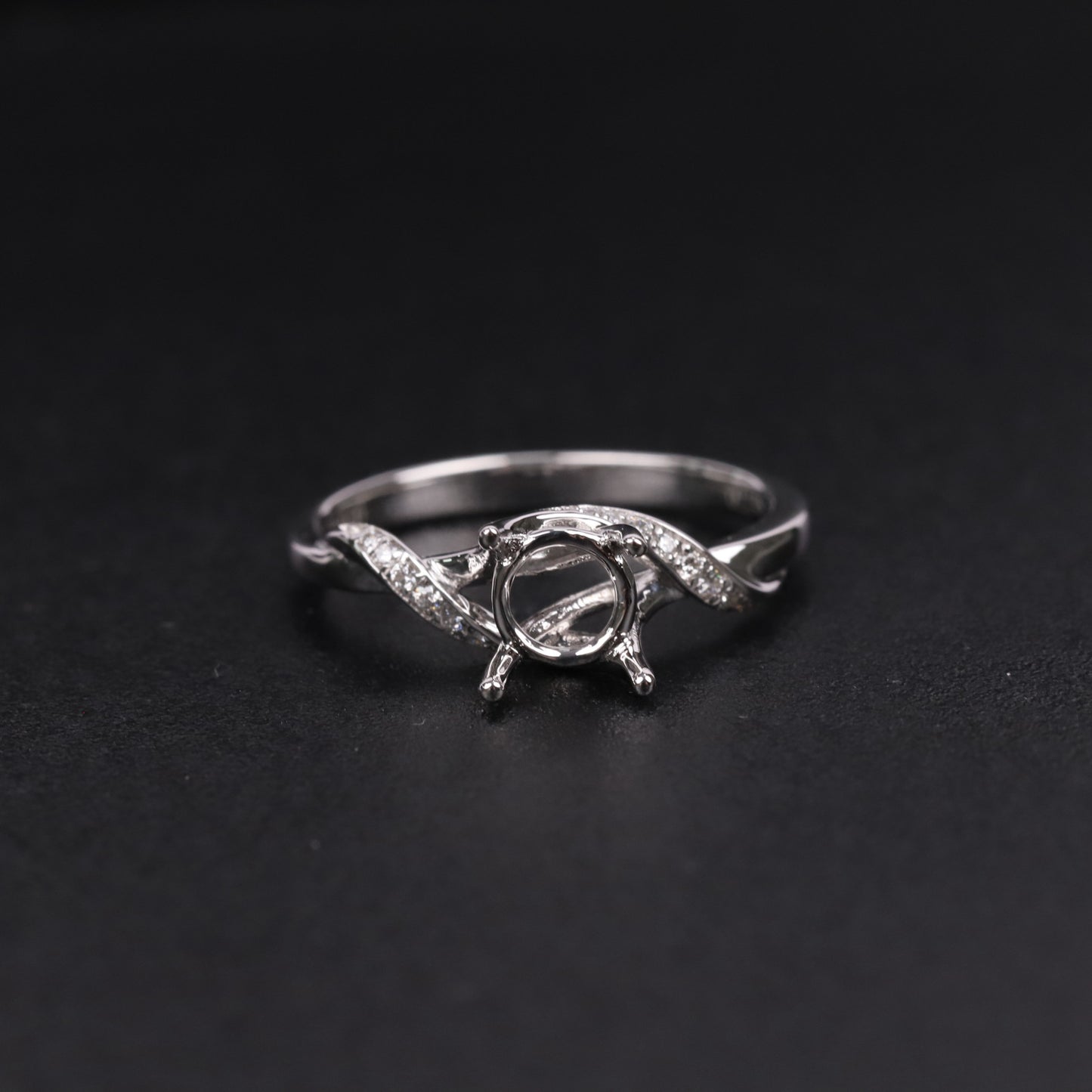 Simple and Elegant Full Body9/10/14/18k Gold Ring Setting14-Claw Twist Arm Micro Pave Wedding Diamond Ring for Women