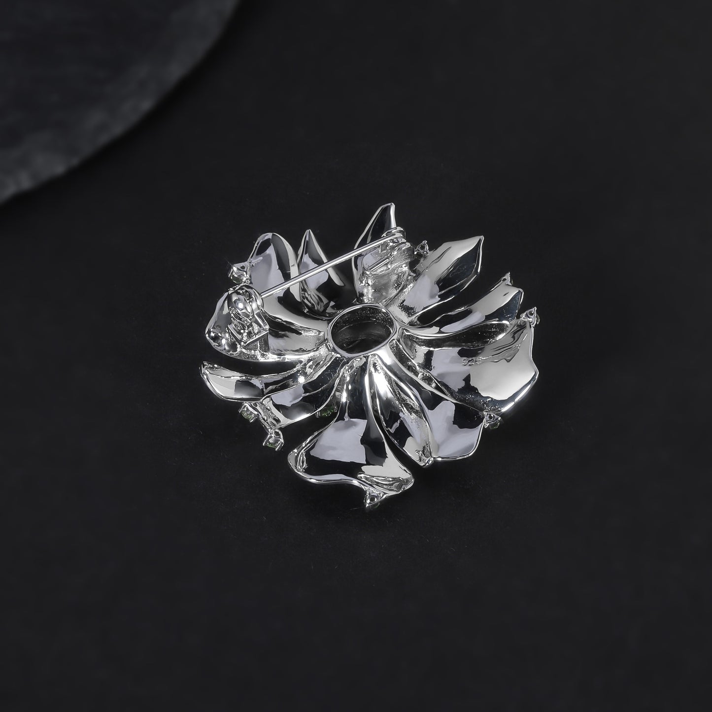 Designer Natural Green Amethyst Flower Brooch Advanced Sense s925Silver Inlaid Gemstone Natural Colorful Gemstone Brooch