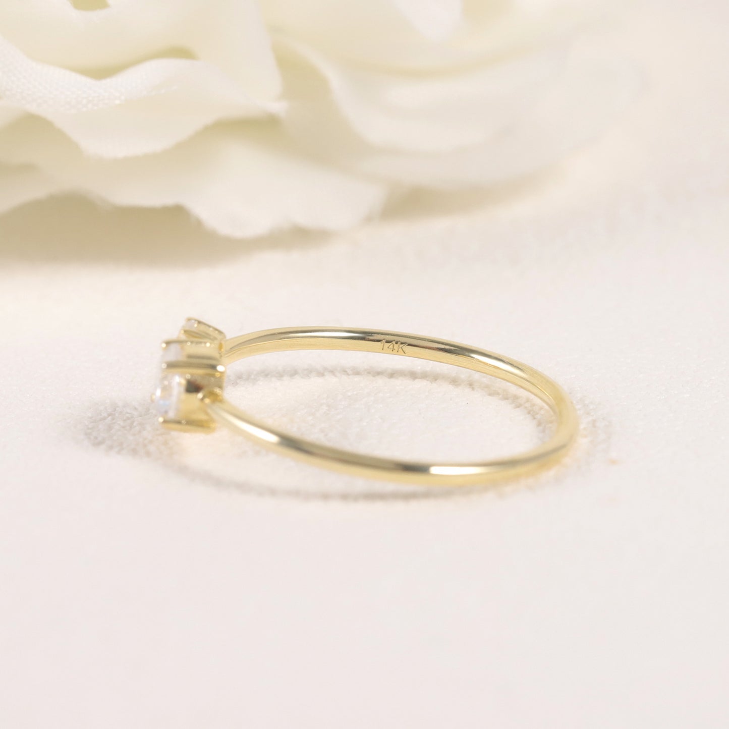 ins Elegant and Sophisticated Ring s925Sterling Silver Moissanite Inlaid Gold Dawn Series Small Ring for Men and Women