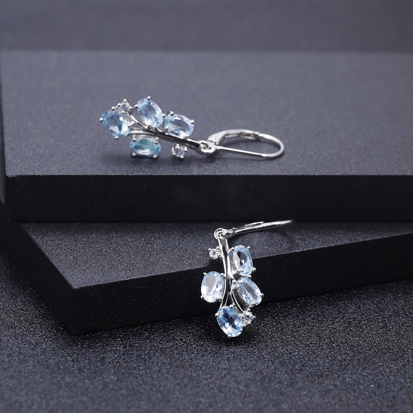 Natural Colored Gems Topaz Stud Earrings Fashion s925Sterling Silver Inlaid Sapphire Crystal Earrings Earrings New