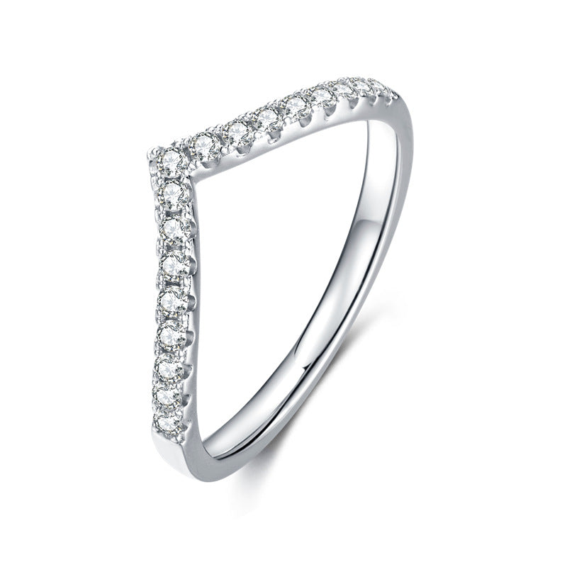 Minimalist Fashion Luxury Women's Moissanite Ring s925Sterling Silver Inlaid Moissanite Gemstone One Word v Character Ring