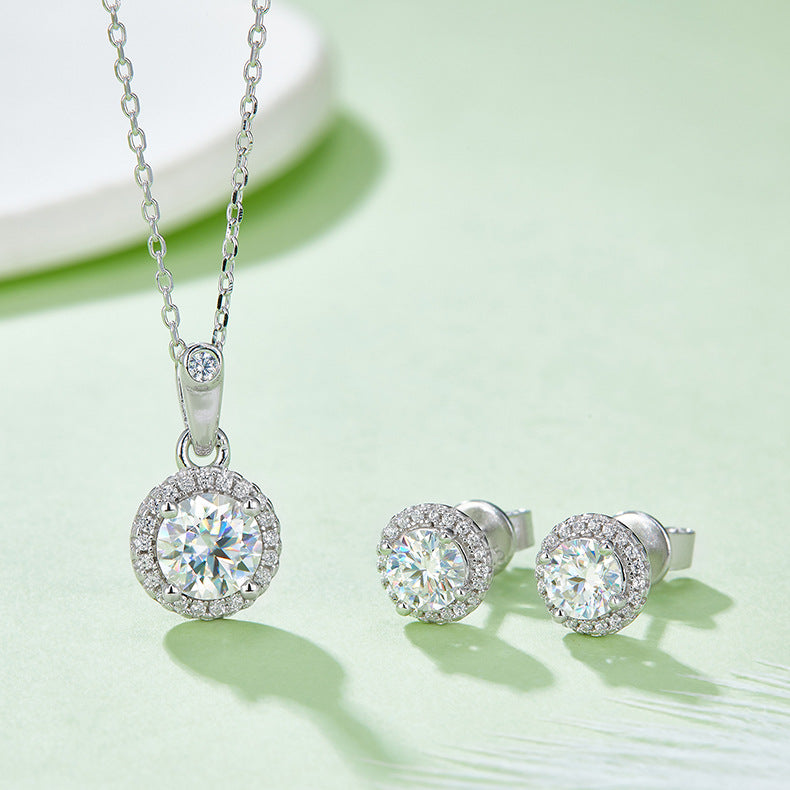 Fashion Earrings and Necklace Set s925Sterling Silver Inlaid D Color1Carat Moissanite Jewelry Set