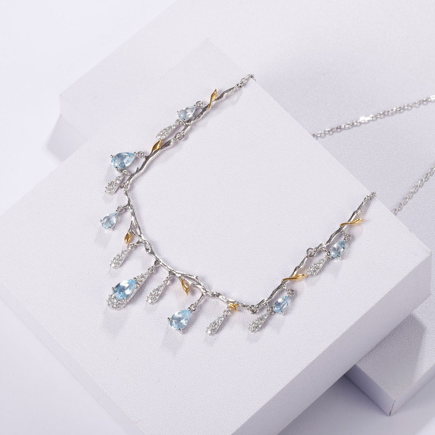 Designer Style High-End Gemstone Necklace Floral Branch Language Design s925Silver Natural Topaz Necklace