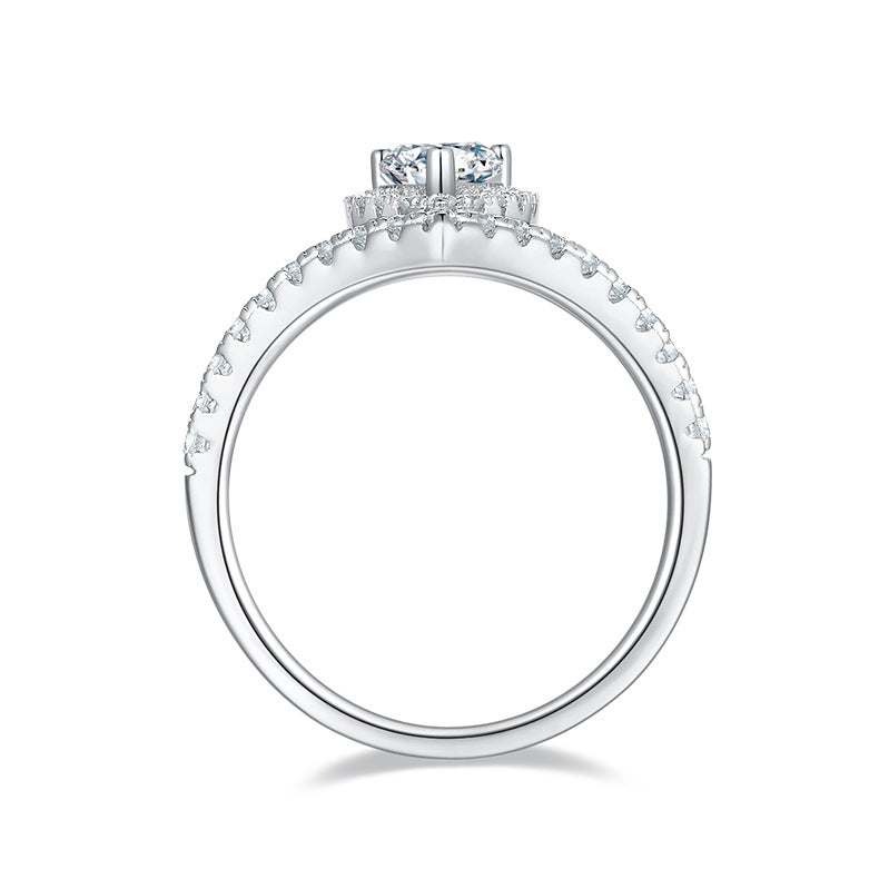 Fashion Crown Water Drop V Shaped Ring s925Silver1Carat Colorful Moissanite Ring Wholesale
