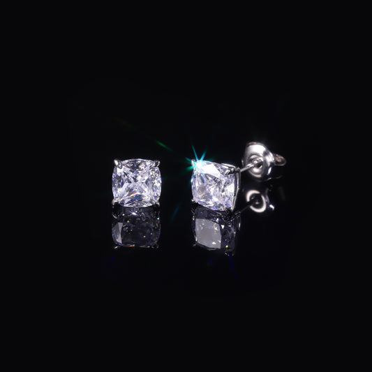 Commuting Daily Fat Square Moissanite Earrings Eagle Claw0.6/1.5/2/2.5Carat s925Sterling Silver Earrings In Stock