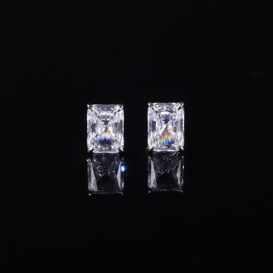 Pure18K Gold earrings with four prongs2Carat Moissanite Radiant Earrings9/10/14K Gold Earrings
