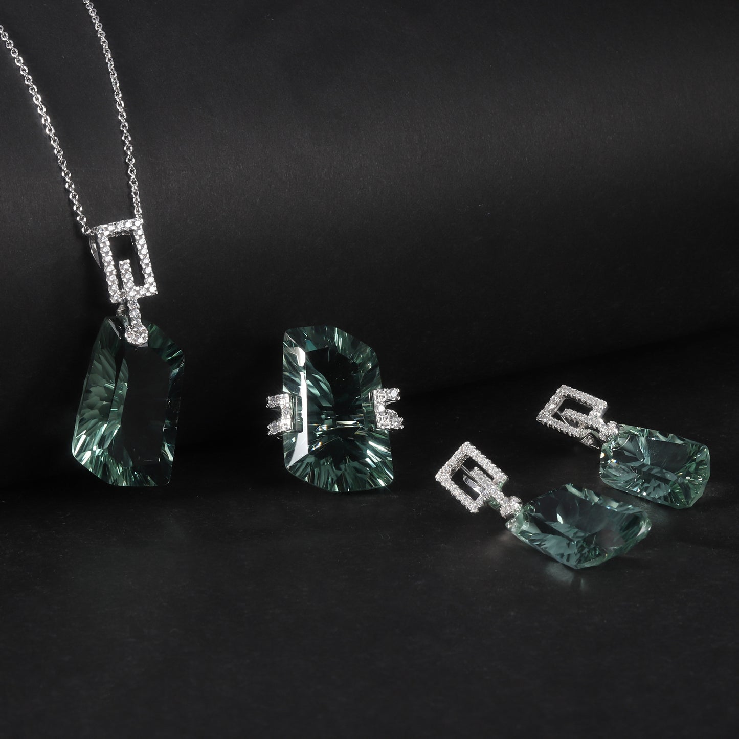 s925Silver Green Amethyst Earrings Luxurious High-End Inlaid Irregular Large Gemstone Colorful Earrings Drop Earrings