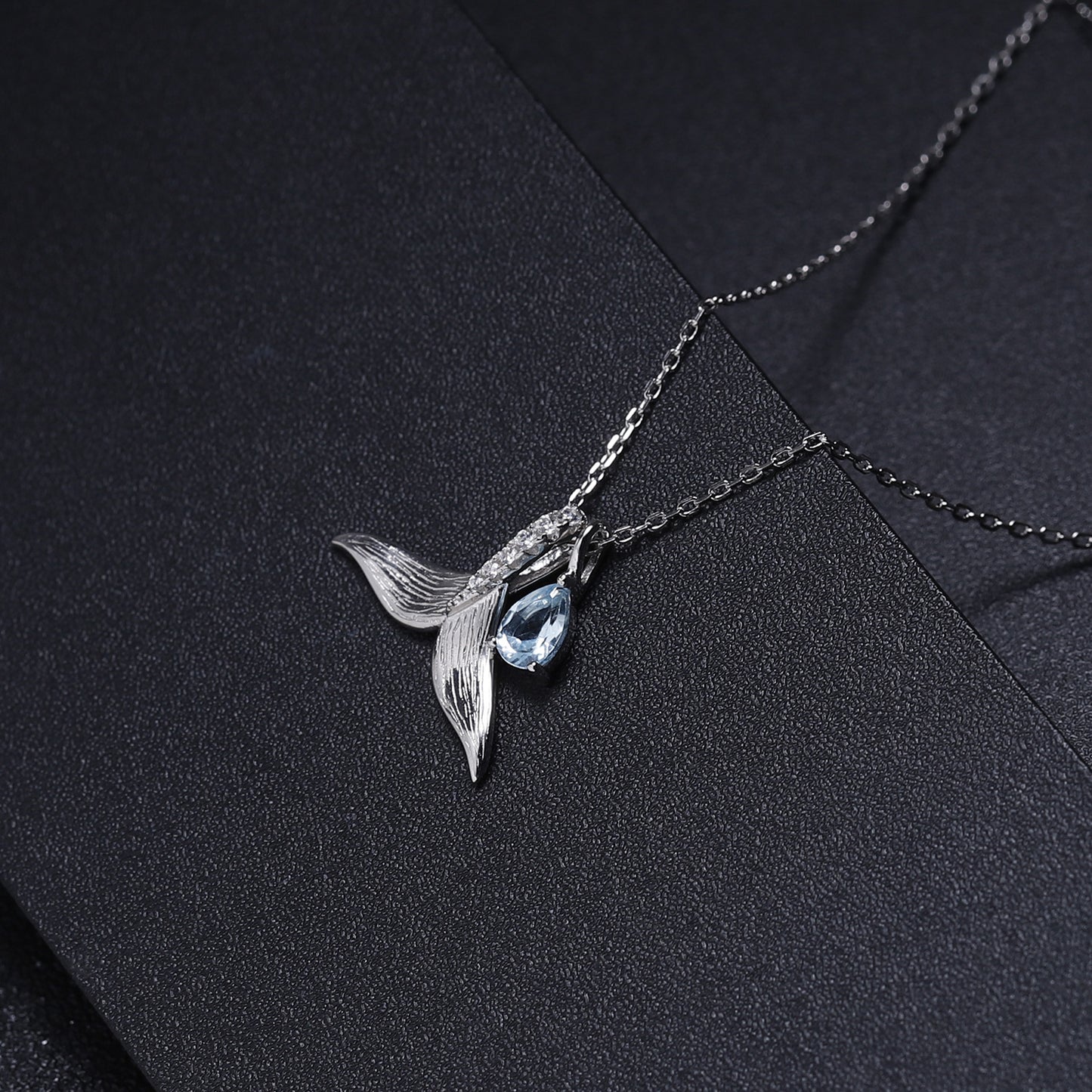 Designer High-Grade Gem Pendant Whale Tail Design s925Sterling Silver Natural Topaz Necklace Pendant