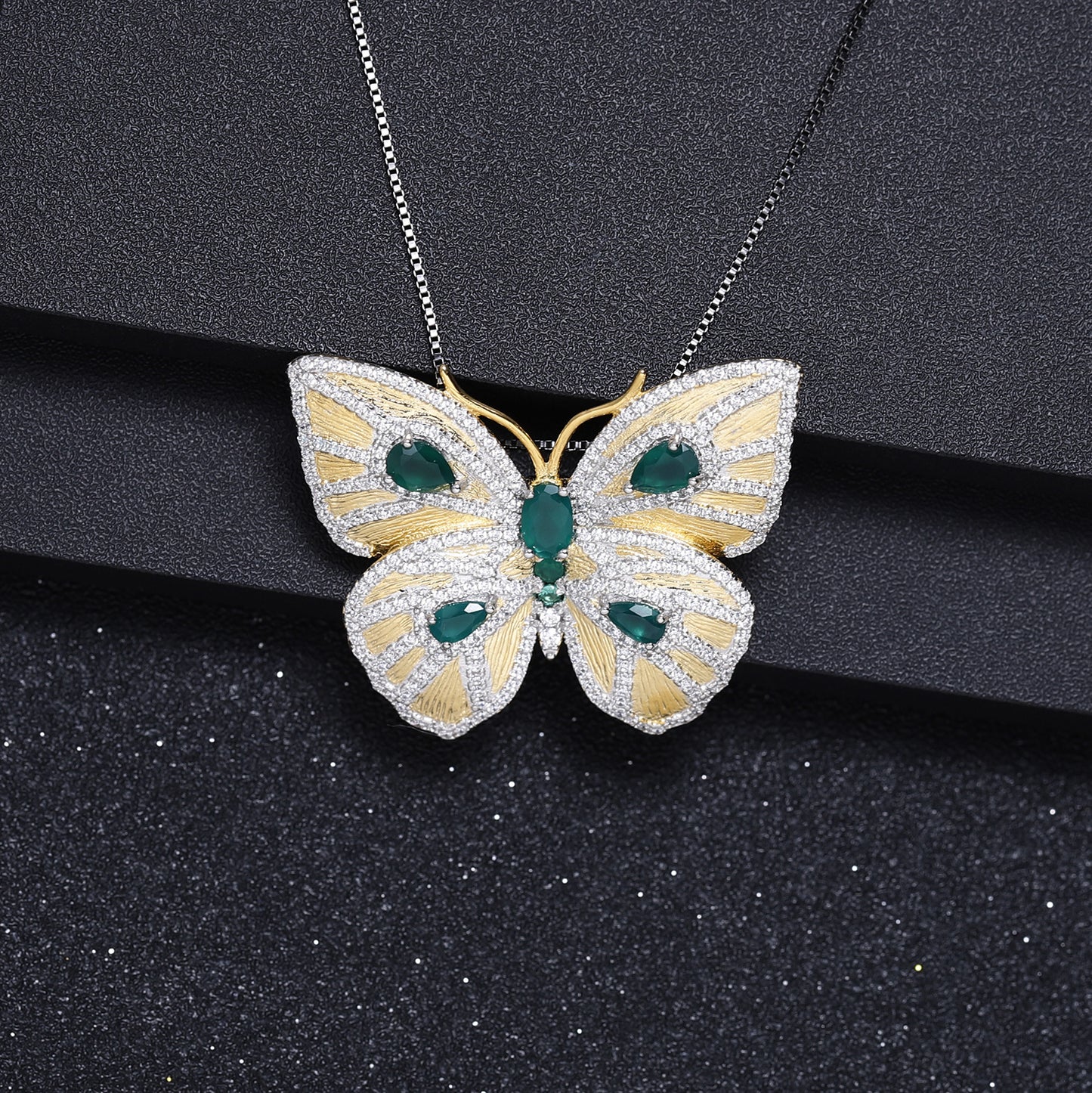Russian Luxurious Brooch Pendant Dual-use Butterfly Series Design High-end Feel s925Silver Green Agate Necklace Pendant