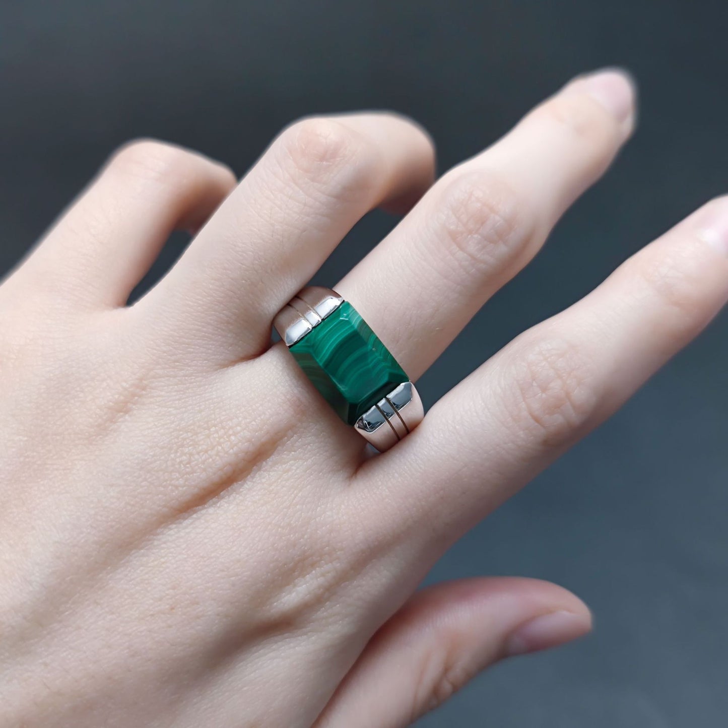 Designer Natural Black Agate Men's Ring High-end and Elegant s925Silver Inlaid Square Gemstone Malachite Ring