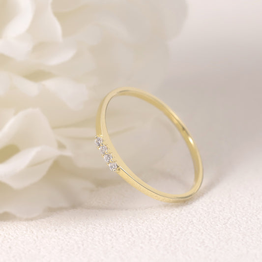Simple Hepburn Style Ring for Men and Women s925Sterling Silver Inlaid Moissanite Golden Dawn Series Bag Gold Ring Diamond in the Debris